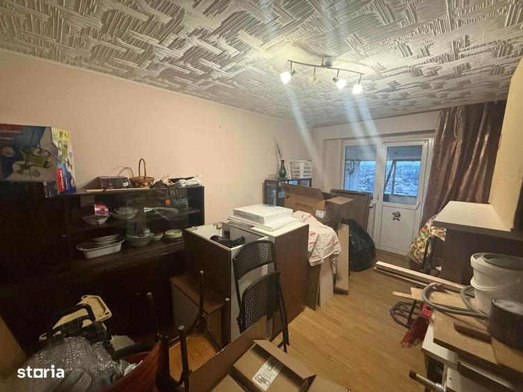 Apartament cu 3 camere decomandat în Plantelor