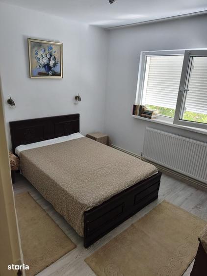 Apartament cu 2 camere semidecomandat în Inel I