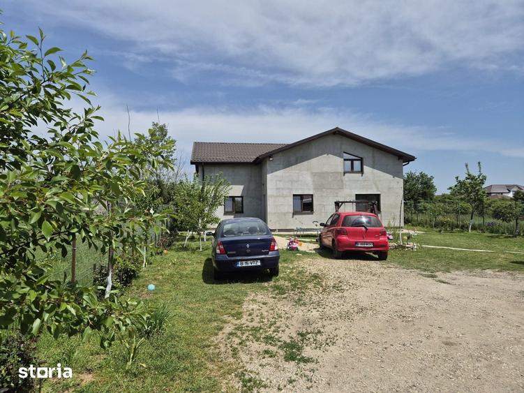 Casă cu 5 camere cu Teren 912 Mp în Central