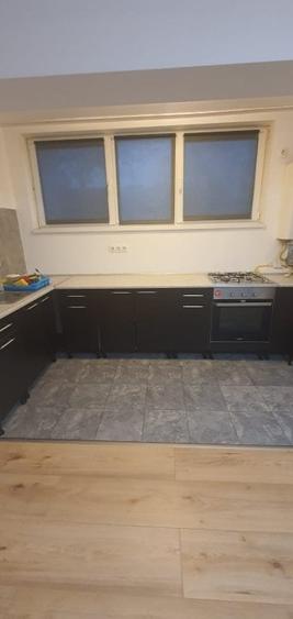 Apartament cu 2 camere decomandat în Olteniței