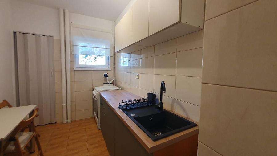 Apartament cu 2 camere semidecomandat în Romană