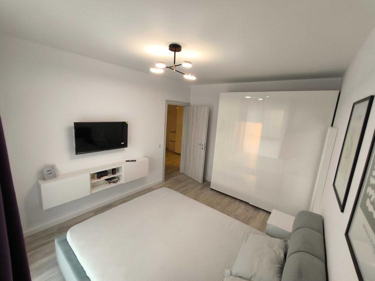 Apartament cu 2 camere decomandat în Calea Severinului