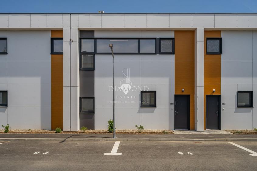 Duplex cu 4 camere cu Canalizare în Voluntari