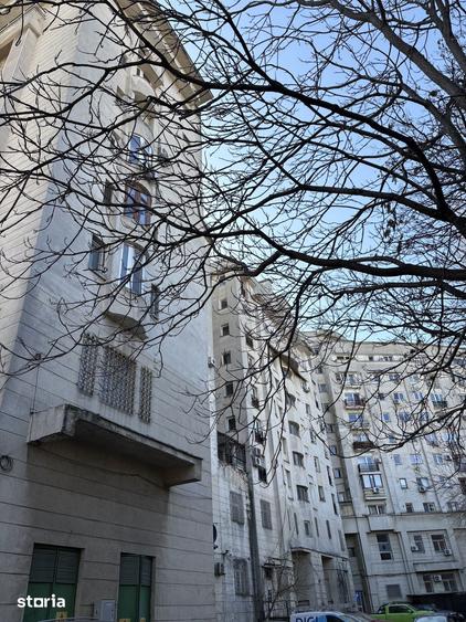 Apartament cu 2 camere decomandat în Națiunile Unite