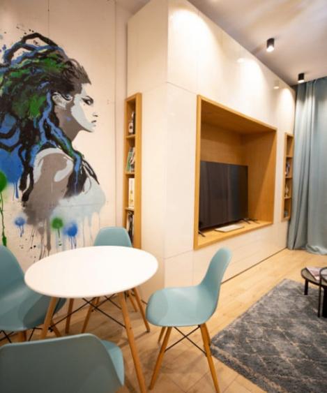 Apartament cu 3 camere semidecomandat în Semicentral