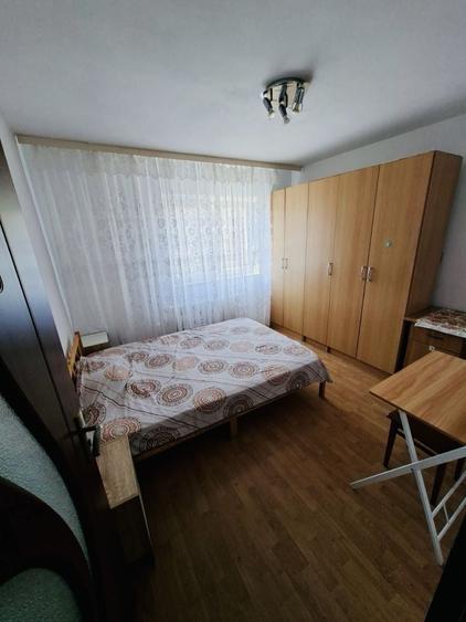 Apartament cu 2 camere decomandat în Vasile Aaron
