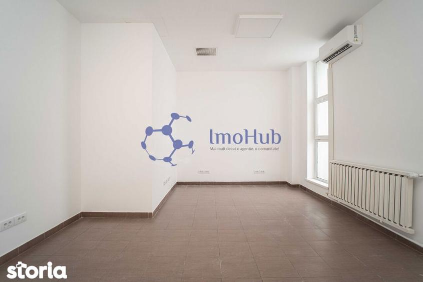 Spațiu comercial, de 30 mp, în Podul de Piatră
