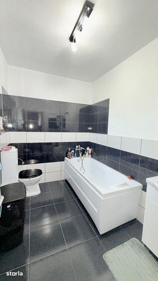 Casă cu 3 camere cu Teren 663 Mp în Budești
