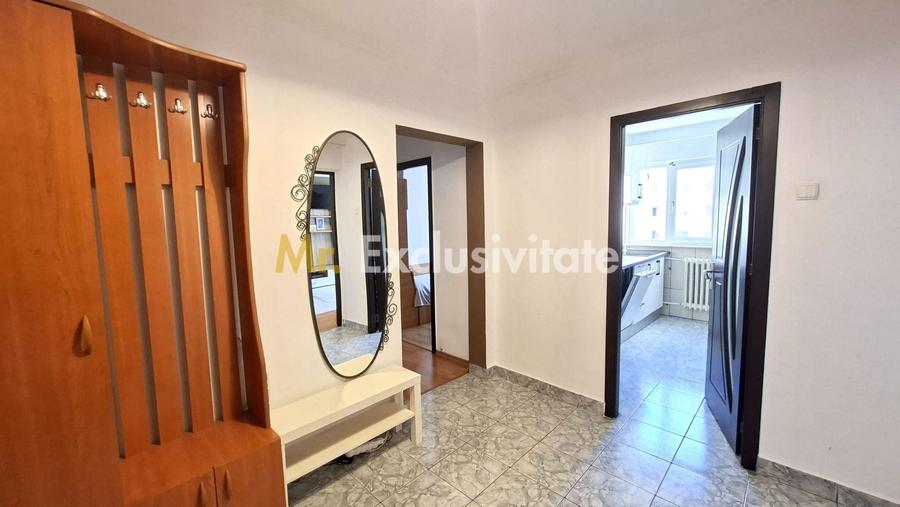Apartament cu 3 camere decomandat în Nord