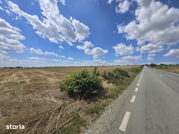 Teren de 8333 mp, în Central