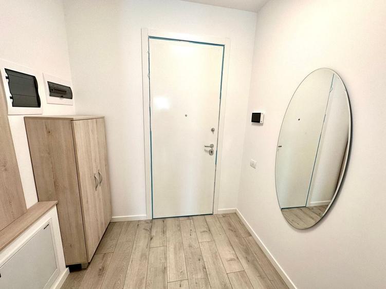 Apartament cu 2 camere decomandat în Herăstrău