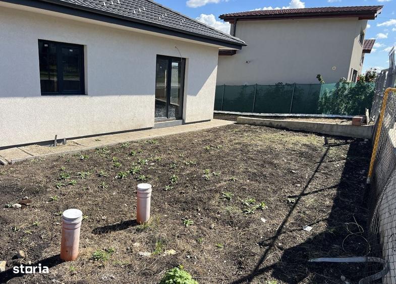 Casă cu 3 camere în Juc-Herghelie