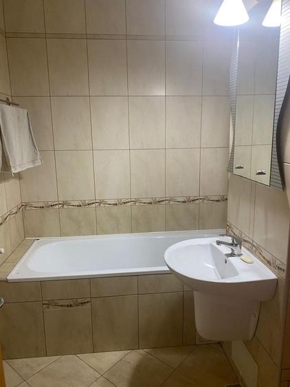 Apartament cu 2 camere decomandat în Bucovina