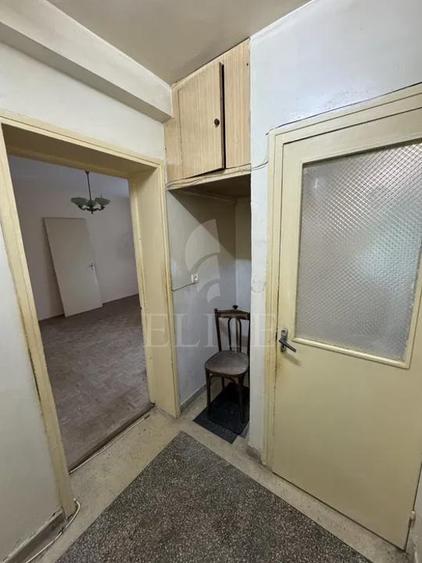 Apartament cu 2 camere semidecomandat în Grigorescu
