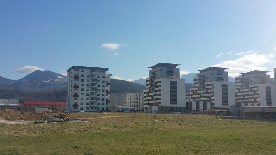 Teren Construcții intravilan de 900 mp, în Noua