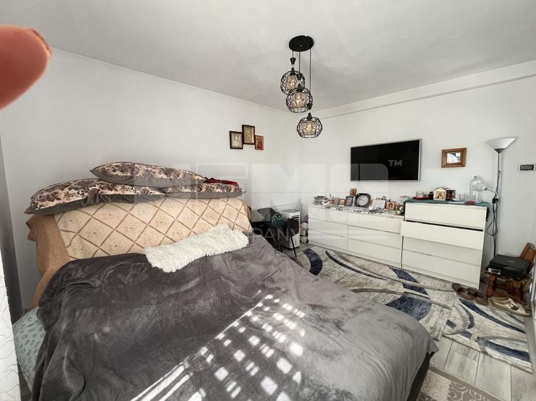 Duplex cu 4 camere cu Canalizare în Mereni
