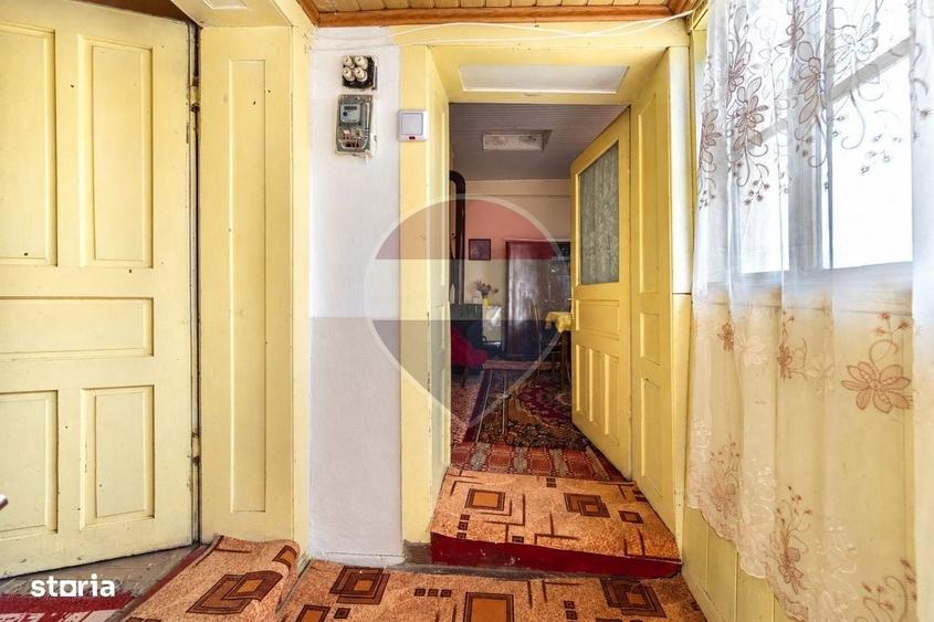 Casă cu 4 camere în Grânari