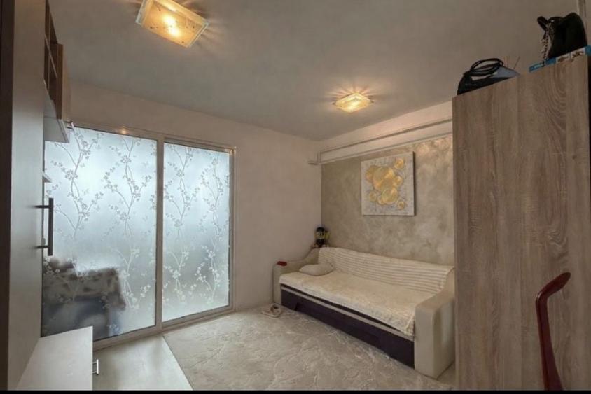 Apartament cu 2 camere semidecomandat în Iași