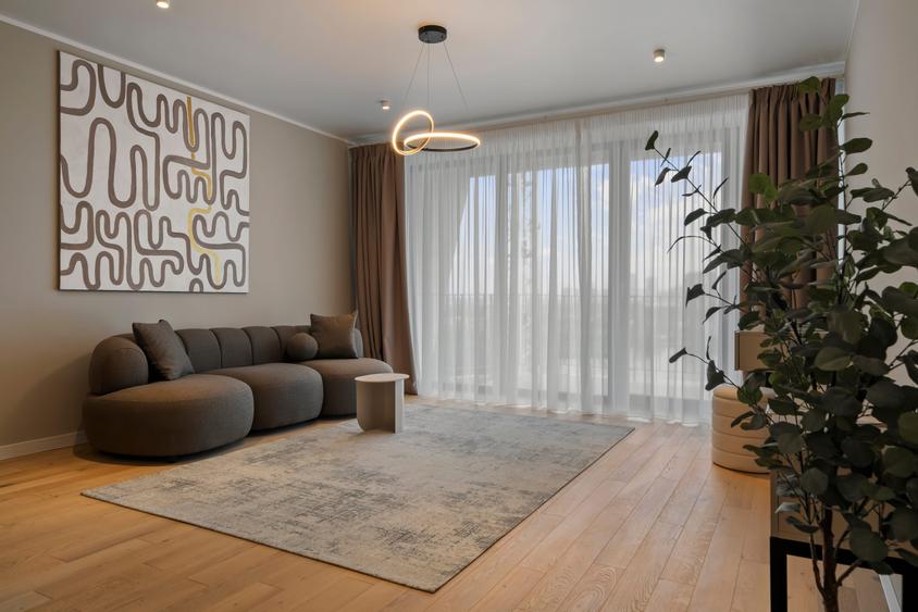Apartament cu 3 camere în Colentina