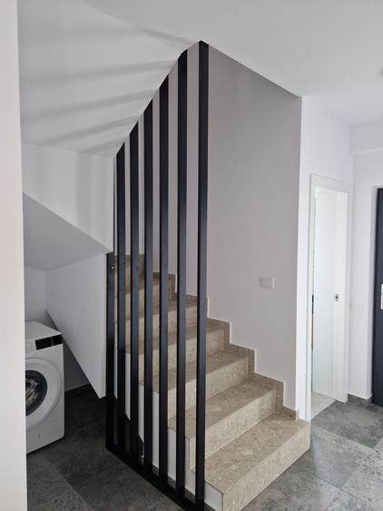Casă cu 4 camere cu Teren 260 Mp în Miroslava