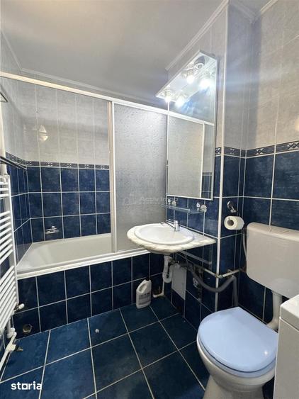 Apartament cu 2 camere decomandat în Liliacului