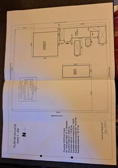 Casă cu 9 camere cu Teren 2375 Mp în Central