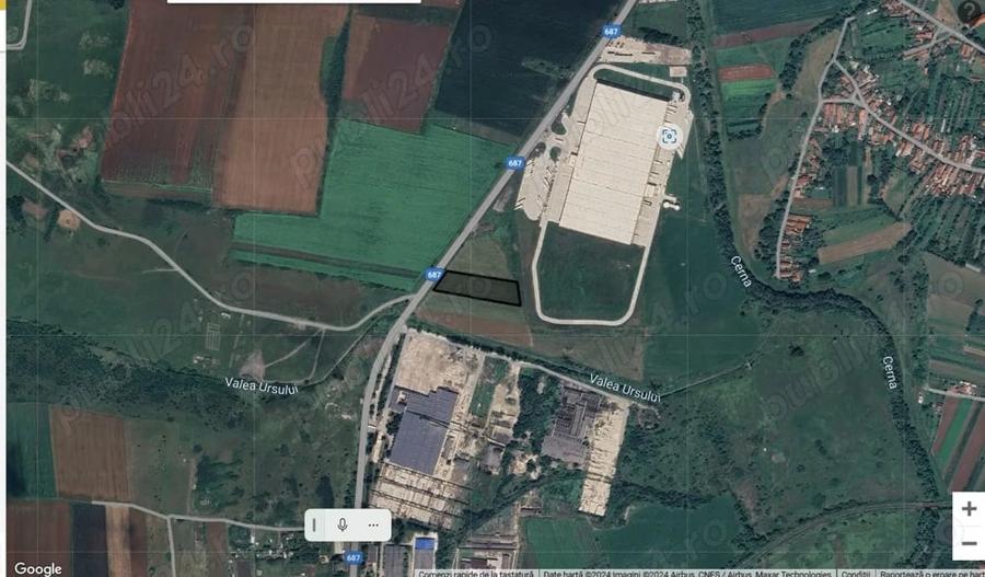 Teren de 6500 mp, în Macon