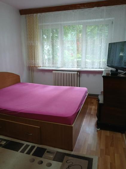 Apartament cu 2 camere decomandat în Tătărași