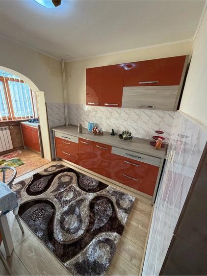 Apartament cu 2 camere decomandat în Crihala