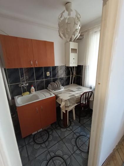 Garsonieră decomandată în Dacia