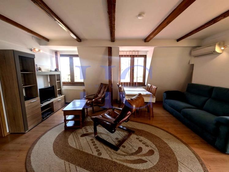 Apartament cu 3 camere decomandat, mobilat în Calea Dumbrăvii