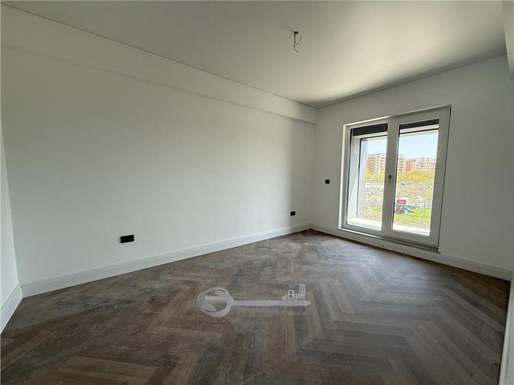 Apartament cu 2 camere decomandat în Tătărași