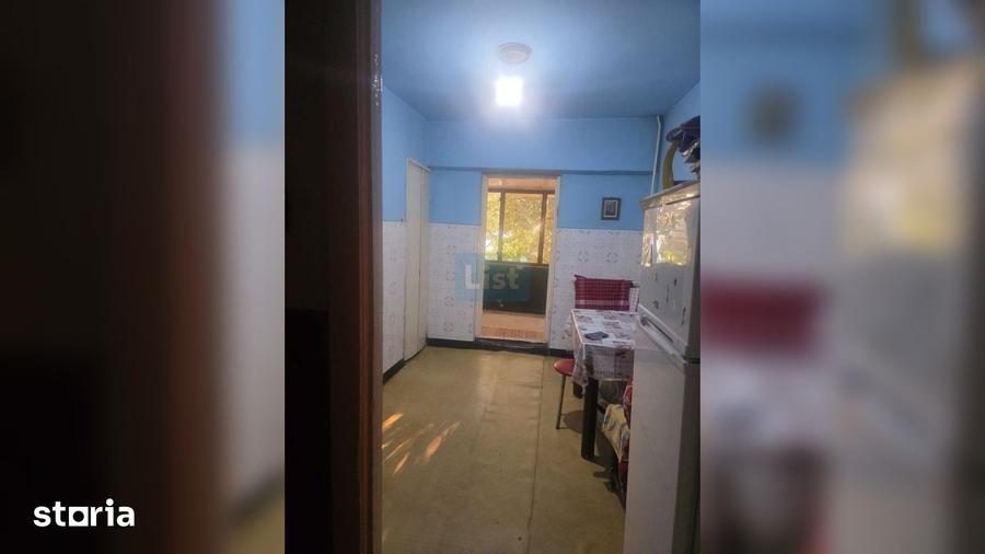 Apartament cu 2 camere decomandat în Est