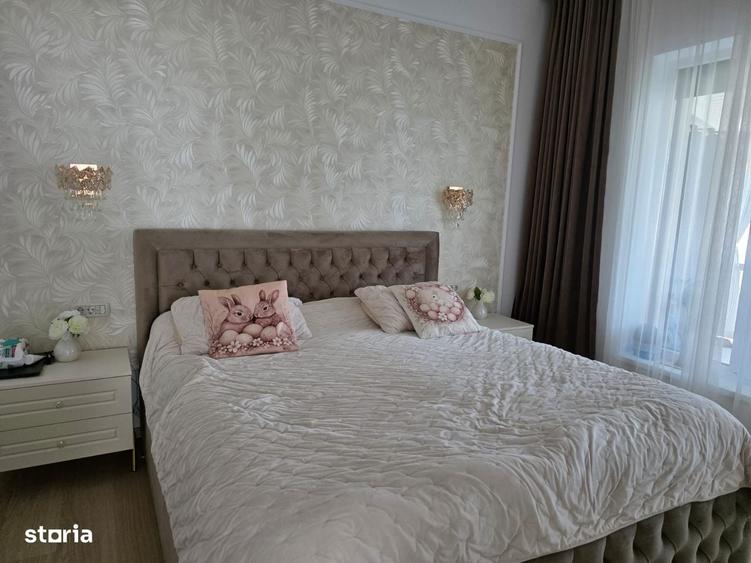 Casă cu 3 camere în Vladimirescu