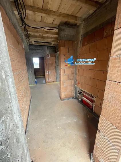 Casă cu 3 camere cu Teren 400 Mp în Crevedia