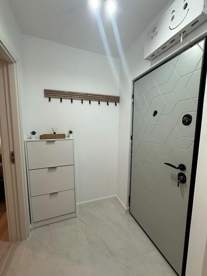 Apartament cu 2 camere decomandat în Băneasa