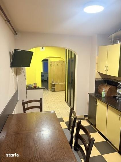 Apartament cu 3 camere în Far