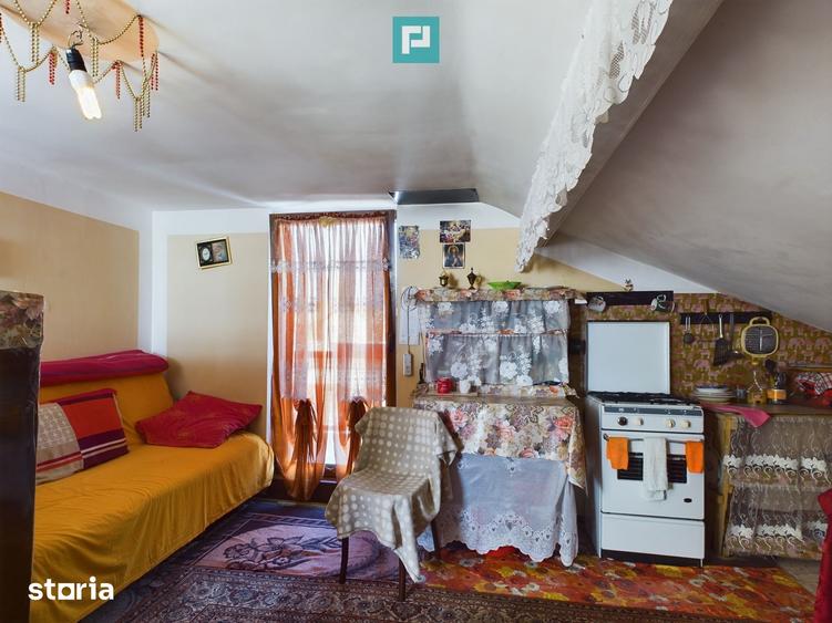 Teren de 8369 mp, în Margina