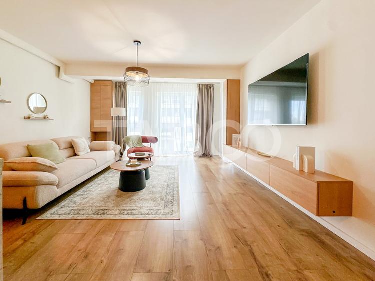 Apartament cu 2 camere semidecomandat, mobilat în Sopor