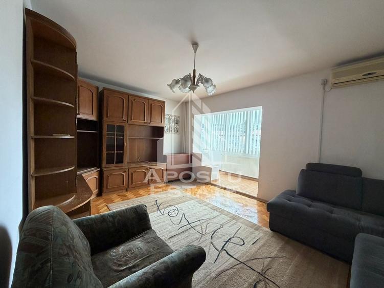 Apartament cu 2 camere decomandat, mobilat în Girocului