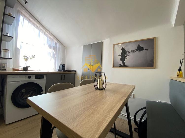 Apartament cu 2 camere semidecomandat în Ultracentral