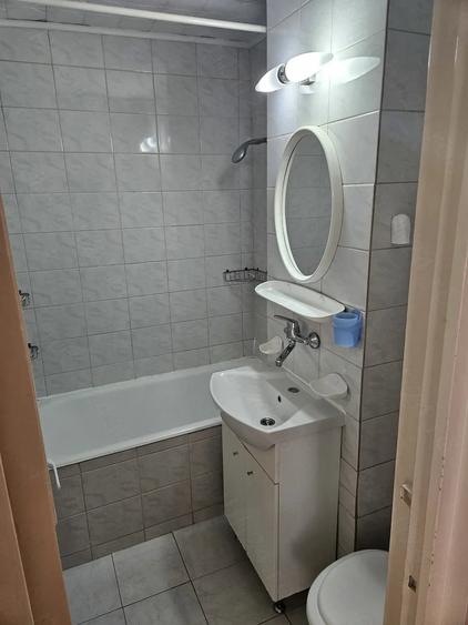 Apartament cu 2 camere decomandat în Tudor