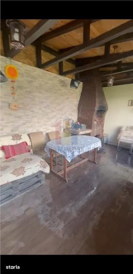 Apartament cu 3 camere decomandat în Calea Galați