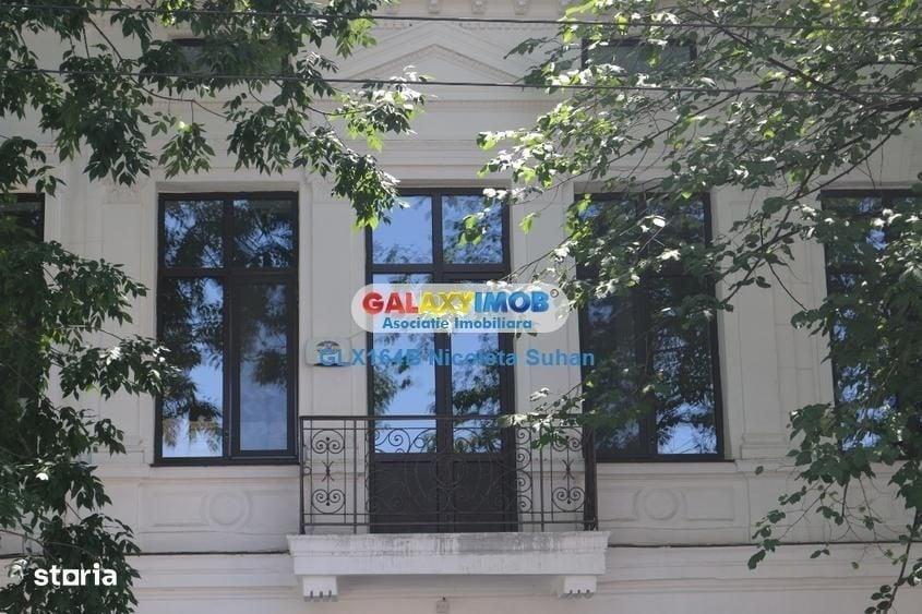Apartament cu 4 camere în Dacia