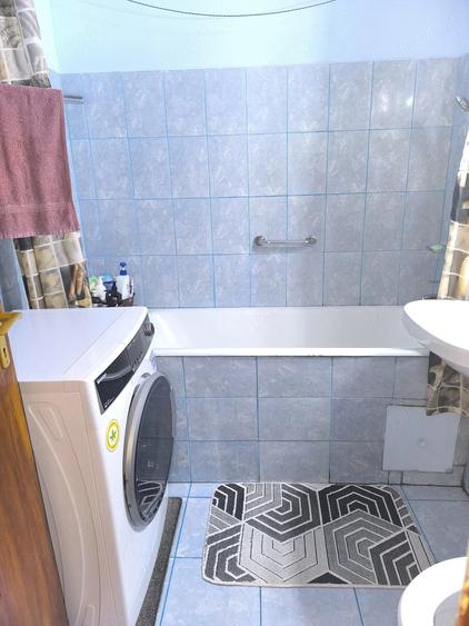 Apartament cu 3 camere decomandat în Gorjului