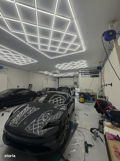 Spațiu comercial, de 240 mp, în Florești