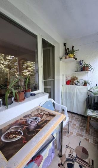 Apartament cu 3 camere decomandat, mobilat în Tudor