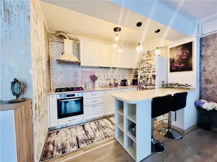 Apartament 3 camere de vanzare |  Doamna Stanca | lift | mobilat si utilat | vid - 2