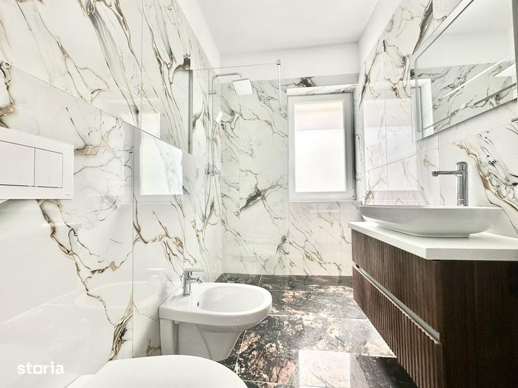 Apartament cu 2 camere decomandat în Neptun