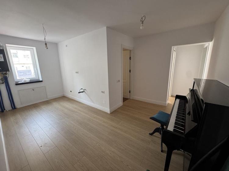 Apartament cu 2 camere decomandat în Ultracentral